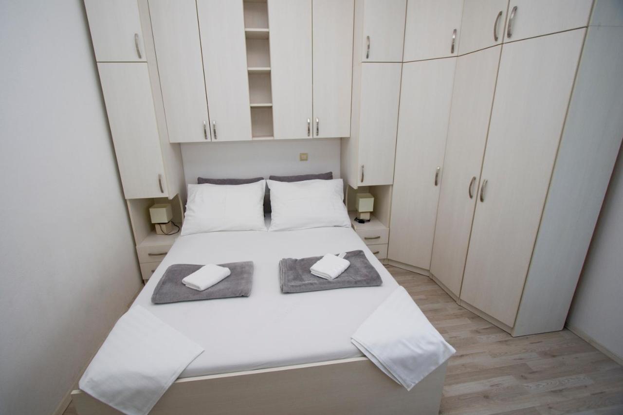 Apartment Toni Makarska Exterior photo