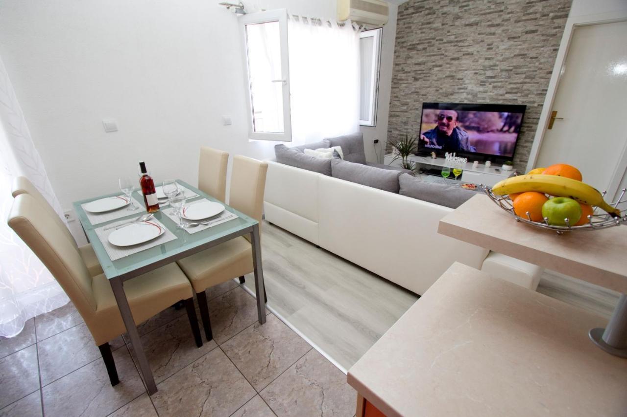 Apartment Toni Makarska Exterior photo